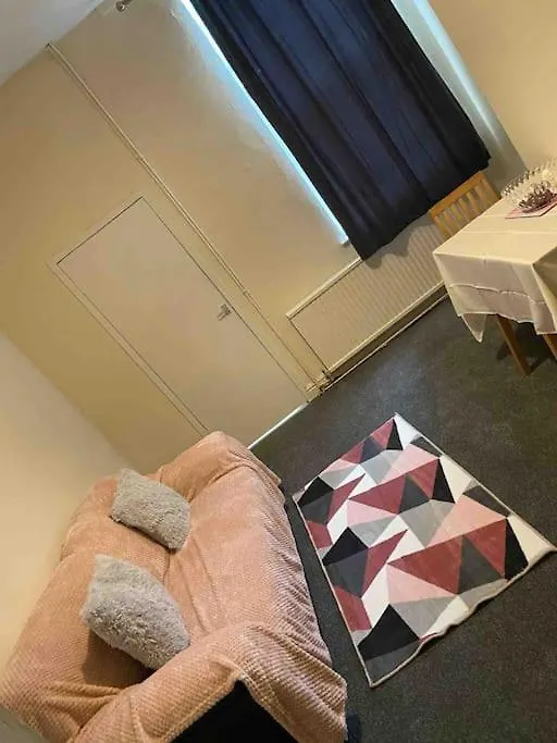 1, 48 Sneinton Hermitage Nottingham Ng2 4Bs Apartment
